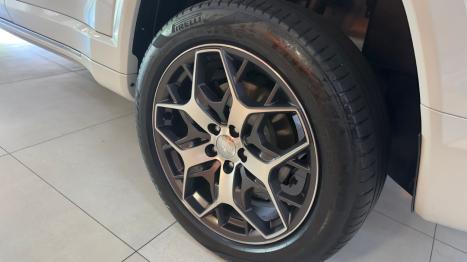 JEEP Commander 2.0 16V 4P TD380 OVERLAND 4X4 TURBO DIESEL AUTOM�TICO AT9, Foto 9