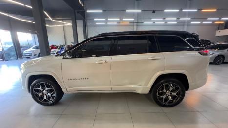 JEEP Commander 2.0 16V 4P TD380 OVERLAND 4X4 TURBO DIESEL AUTOM�TICO AT9, Foto 11