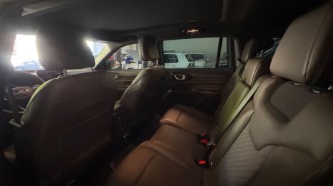 JEEP Commander 2.0 16V 4P TD380 OVERLAND 4X4 TURBO DIESEL AUTOM�TICO AT9, Foto 12