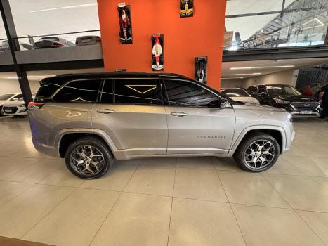 JEEP Commander 2.0 16V 4P TD380 OVERLAND 4X4 TURBO DIESEL AUTOM�TICO AT9, Foto 10