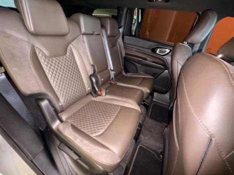 JEEP Commander 2.0 16V 4P TD380 OVERLAND 4X4 TURBO DIESEL AUTOM�TICO AT9, Foto 16