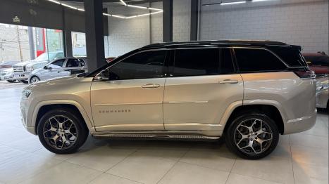 JEEP Commander 2.0 16V 4P TD380 OVERLAND 4X4 TURBO DIESEL AUTOM�TICO AT9, Foto 5