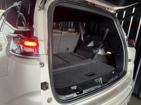 JEEP Commander 2.0 16V 4P TD380 OVERLAND 4X4 TURBO DIESEL AUTOM�TICO AT9, Foto 13