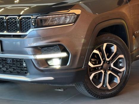 JEEP Commander , Foto 3