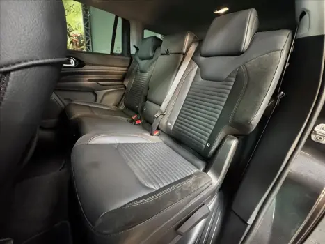 JEEP Commander , Foto 10