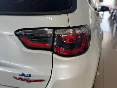 JEEP Compass 2.0 16V 4P TRAILHAWK TURBO DIESEL 4X4 AUTOMÁTICO, Foto 9 JEEP Compass 2.0 16V 4P TRAILHAWK TURBO DIESEL 4X4 AUTOMÁTICO, Foto 9