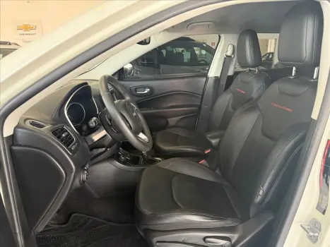 JEEP Compass 2.0 16V 4P TRAILHAWK TURBO DIESEL 4X4 AUTOMÁTICO, Foto 13 JEEP Compass 2.0 16V 4P TRAILHAWK TURBO DIESEL 4X4 AUTOMÁTICO, Foto 13