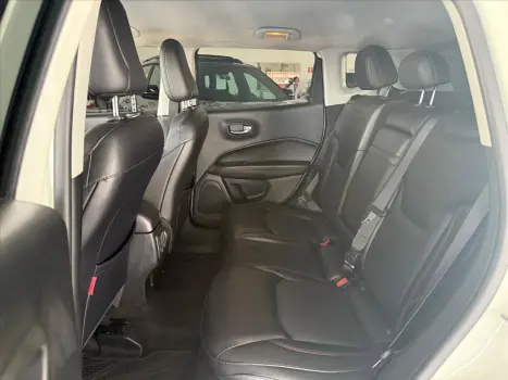 JEEP Compass 2.0 16V 4P TRAILHAWK TURBO DIESEL 4X4 AUTOMÁTICO, Foto 14 JEEP Compass 2.0 16V 4P TRAILHAWK TURBO DIESEL 4X4 AUTOMÁTICO, Foto 14