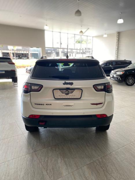 JEEP Compass 2.0 16V 4P 350 TRAILHAWK 4X4 TURBO DIESEL AUTOM�TICO, Foto 2