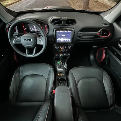 JEEP Renegade 1.3 16V 4P FLEX T270 TRAILHAWK 4X4 TURBO AUTOMÁTICO, Foto 4 JEEP Renegade 1.3 16V 4P FLEX T270 TRAILHAWK 4X4 TURBO AUTOMÁTICO, Foto 4