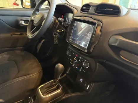 JEEP Renegade 1.3 16V 4P FLEX T270 ALTITUDE TURBO AUTOMÁTICO, Foto 8 JEEP Renegade 1.3 16V 4P FLEX T270 ALTITUDE TURBO AUTOMÁTICO, Foto 8