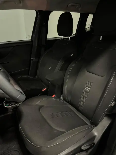 JEEP Renegade 1.3 16V 4P FLEX T270 TURBO AUTOMÁTICO, Foto 16