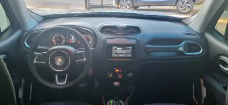 JEEP Renegade 1.8 16V 4P FLEX AUTOMÁTICO, Foto 8 JEEP Renegade 1.8 16V 4P FLEX AUTOMÁTICO, Foto 8