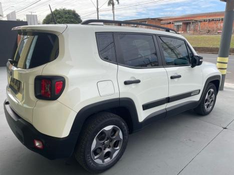 JEEP Renegade 1.8 16V 4P FLEX AUTOMÁTICO, Foto 6 JEEP Renegade 1.8 16V 4P FLEX AUTOMÁTICO, Foto 6