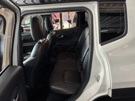 JEEP Renegade 1.8 16V 4P LIMITED FLEX AUTOMÁTICO, Foto 17 JEEP Renegade 1.8 16V 4P LIMITED FLEX AUTOMÁTICO, Foto 17