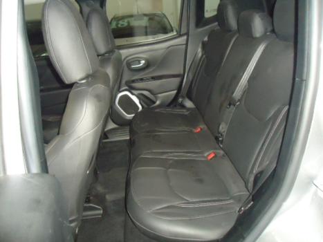JEEP Renegade 1.8 16V 4P FLEX AUTOMÁTICO, Foto 8 JEEP Renegade 1.8 16V 4P FLEX AUTOMÁTICO, Foto 8