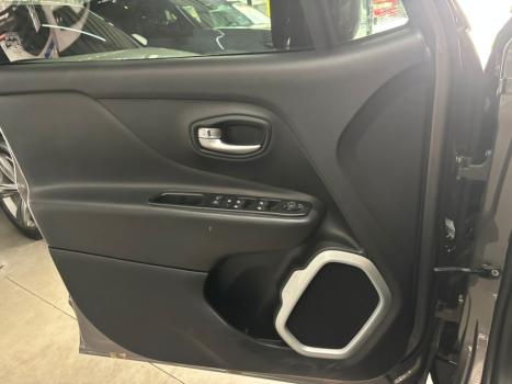 JEEP Renegade 1.8 16V 4P FLEX LONGITUDE AUTOMÁTICO, Foto 14 JEEP Renegade 1.8 16V 4P FLEX LONGITUDE AUTOMÁTICO, Foto 14