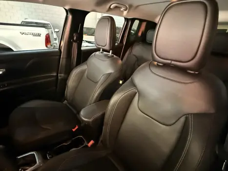 JEEP Renegade 1.8 16V 4P LIMITED FLEX AUTOM�TICO, Foto 17