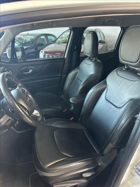 JEEP Renegade 2.0 16V 4P TURBO DIESEL LONGITUDE 4X4 AUTOMTICO, Foto 6