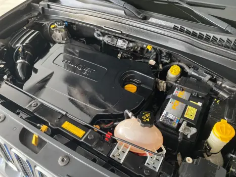 JEEP Renegade 2.0 16V 4P TURBO DIESEL LONGITUDE 4X4 AUTOM�TICO, Foto 13