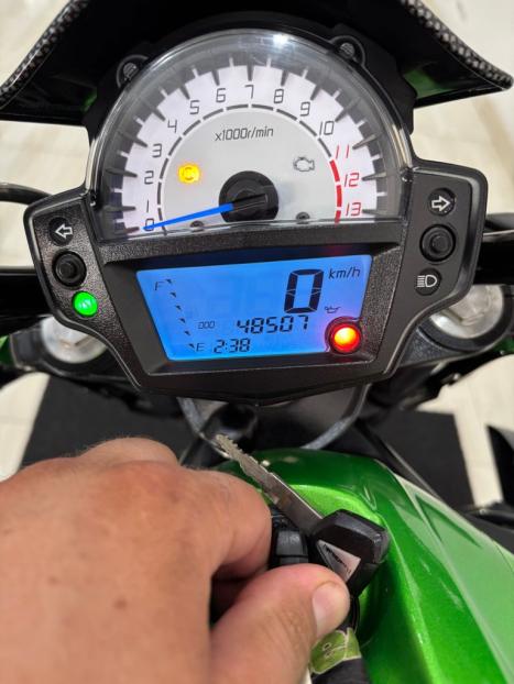 KAWASAKI ER-6N 650 ABS, Foto 2