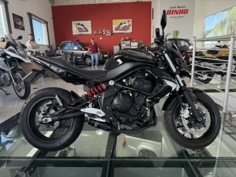 KAWASAKI ER-6N 650 ABS, Foto 5