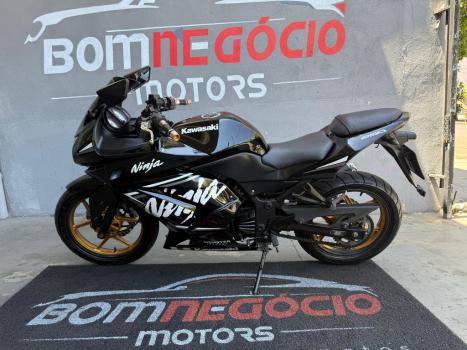 KAWASAKI Ninja 250 R, Foto 5 KAWASAKI Ninja 250 R, Foto 5