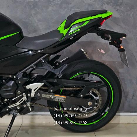 KAWASAKI Ninja 400 , Foto 9