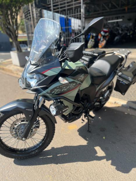 KAWASAKI Versys 300 X, Foto 4