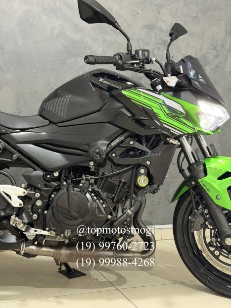KAWASAKI Z 400 ABS, Foto 4