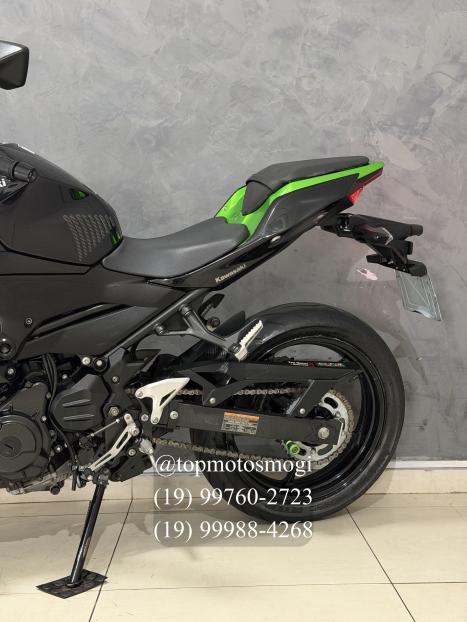 KAWASAKI Z 400 ABS, Foto 9