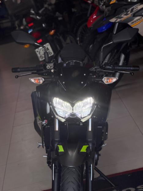 KAWASAKI Z 400 ABS, Foto 5