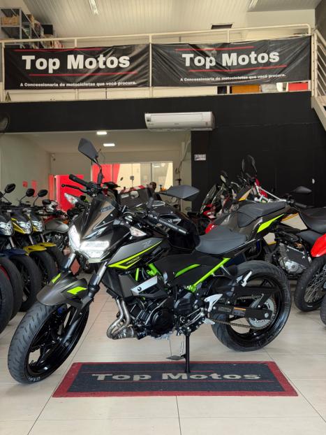 KAWASAKI Z 400 ABS, Foto 7