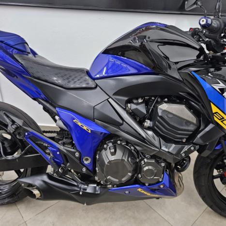 KAWASAKI Z 800 , Foto 3