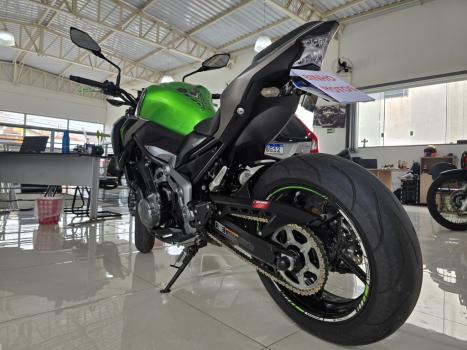 KAWASAKI Z 900 ABS, Foto 6