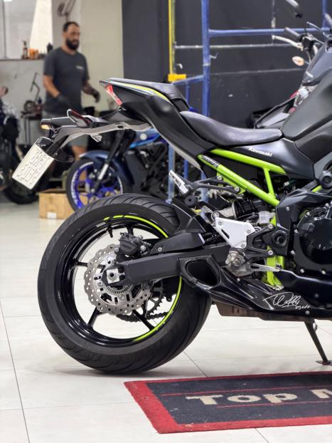 KAWASAKI Z 900 ABS, Foto 4