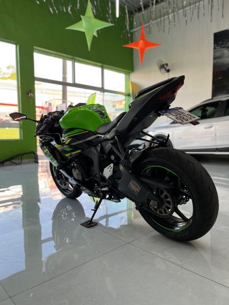 KAWASAKI ZX 6 R 636, Foto 4