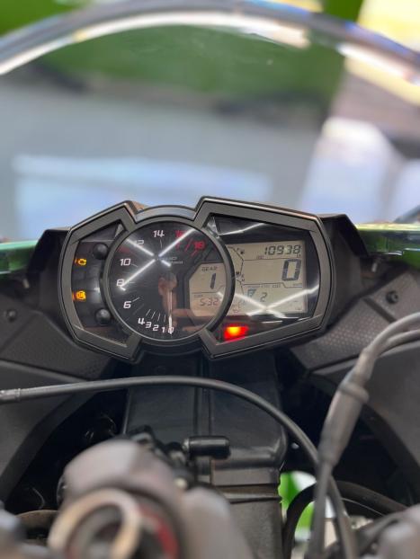 KAWASAKI ZX 6 R 636, Foto 5