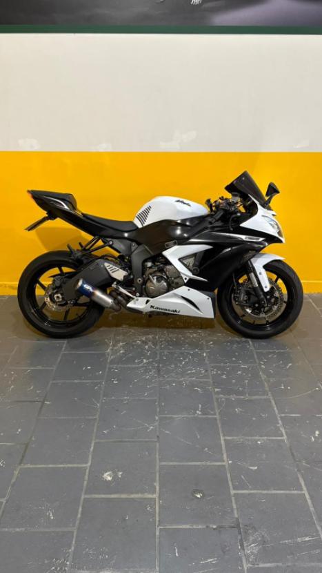 KAWASAKI ZX 6 R 636, Foto 6
