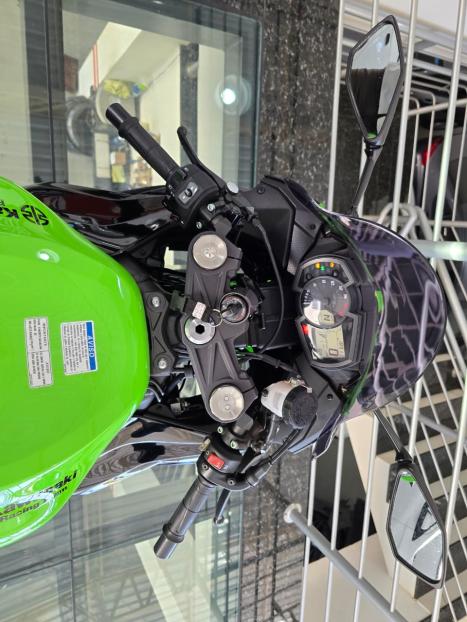 KAWASAKI ZX 6 R 636, Foto 7
