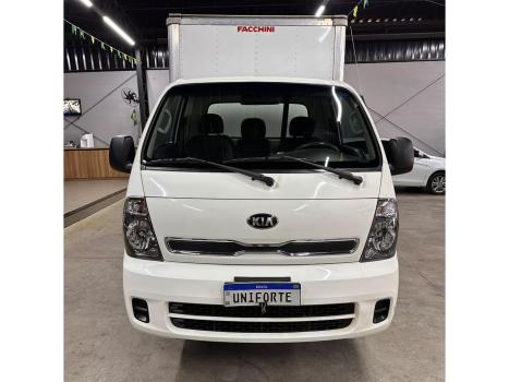 KIA Bongo 2.5 STD CABINE SIMPLES TURBO, Foto 2