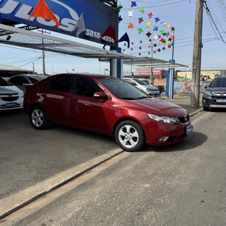 KIA Cerato Sedan 1.6 16V 4P E.283 AUTOMÁTICO, Foto 7 KIA Cerato Sedan 1.6 16V 4P E.283 AUTOMÁTICO, Foto 7