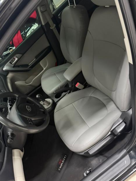 KIA Cerato Sedan 1.6 16V 4P EX, Foto 6