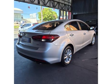 KIA Cerato Sedan 1.6 16V 4P SX AUTOM�TICO, Foto 5