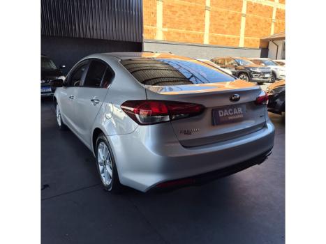 KIA Cerato Sedan 1.6 16V 4P SX AUTOM�TICO, Foto 6