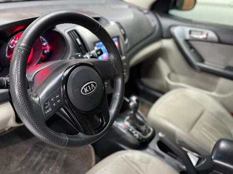 KIA Cerato Sedan 1.6 16V 4P SX3 AUTOM�TICO, Foto 11