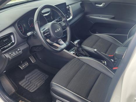 KIA Stonic 1.0 12V 4P FLEX TGDI MHEV SX TURBO HYBRID AUTOM�TICO, Foto 8