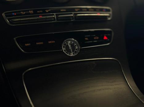 MERCEDES-BENZ C 300 2.0 16V 4P CGI ANNIVERSARY EDITION 7G-TRONIC AUTOMÁTICO, Foto 11 MERCEDES-BENZ C 300 2.0 16V 4P CGI ANNIVERSARY EDITION 7G-TRONIC AUTOMÁTICO, Foto 11