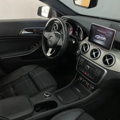 MERCEDES-BENZ CLA 200 1.6 16V 4P VISION AUTOMTICO, Foto 15