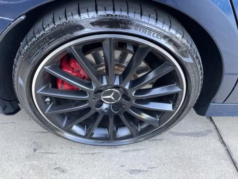 MERCEDES-BENZ CLA 35 AMG 2.0 16V 4P CGI 4MATIC 7G-TRONIC DCT AUTOMTICO, Foto 4